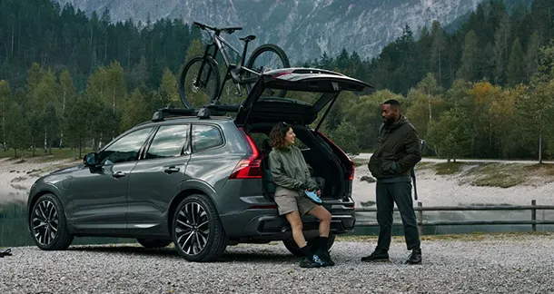 personas con su volvo xc60
