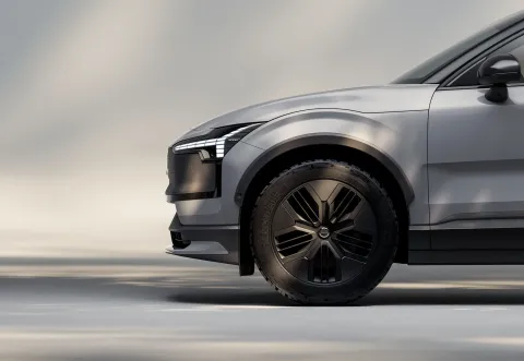 volvoEX30 Cros Country